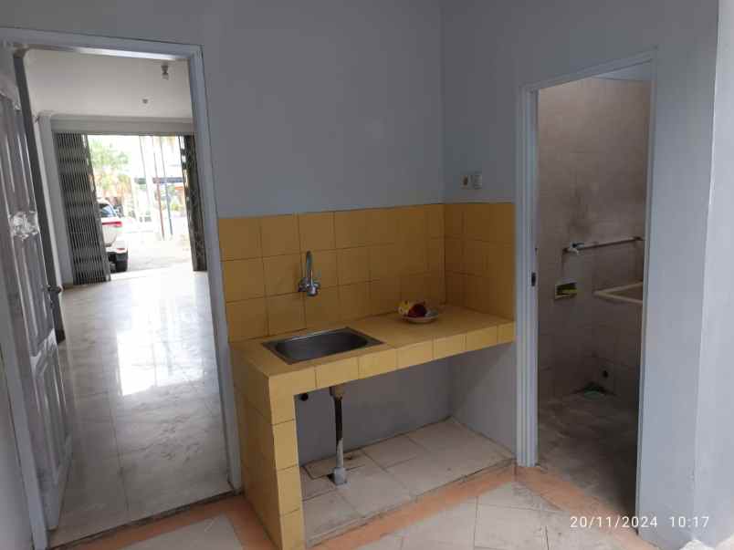 disewakan ruko gudang kantor boulevard hijau