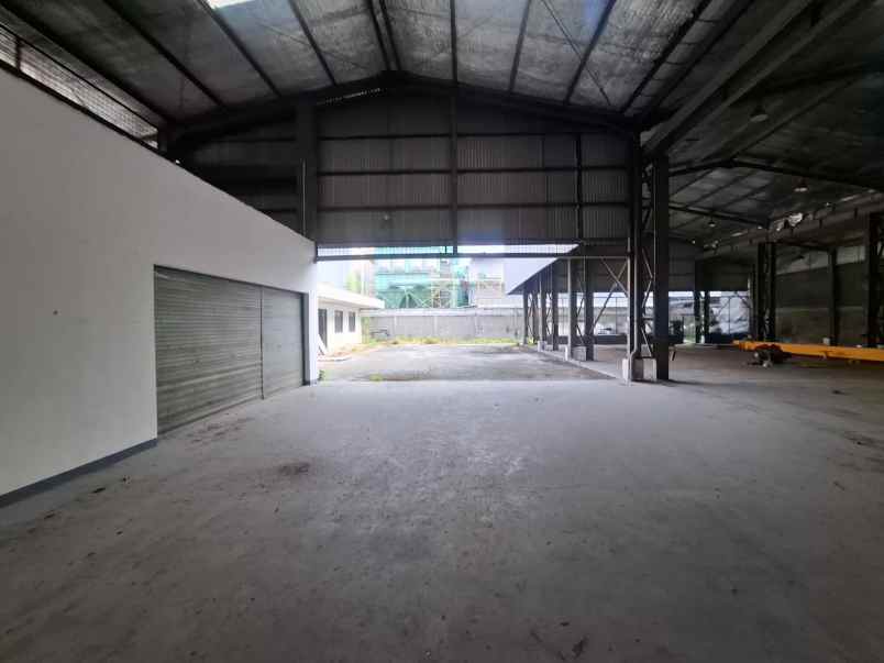 disewakan ruko gudang kantor delta silicon cikarang