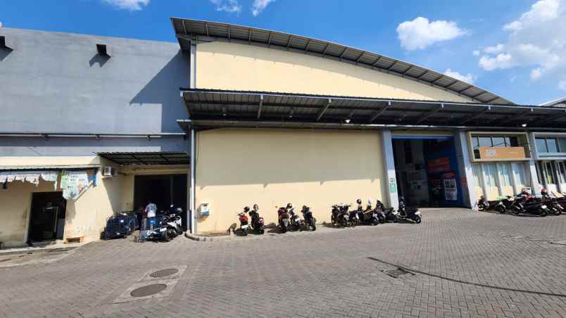 disewakan ruko gudang kantor jalan raya pakal