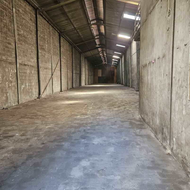 disewakan ruko gudang kantor perak