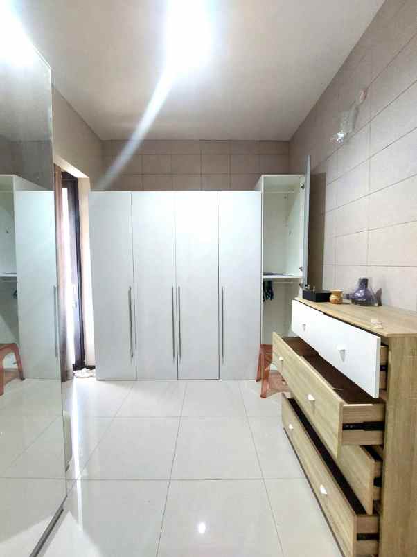 disewakan rumah cluster asia tropis