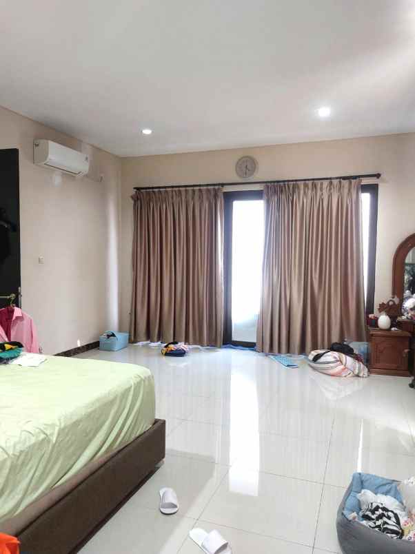 disewakan rumah cluster asia tropis