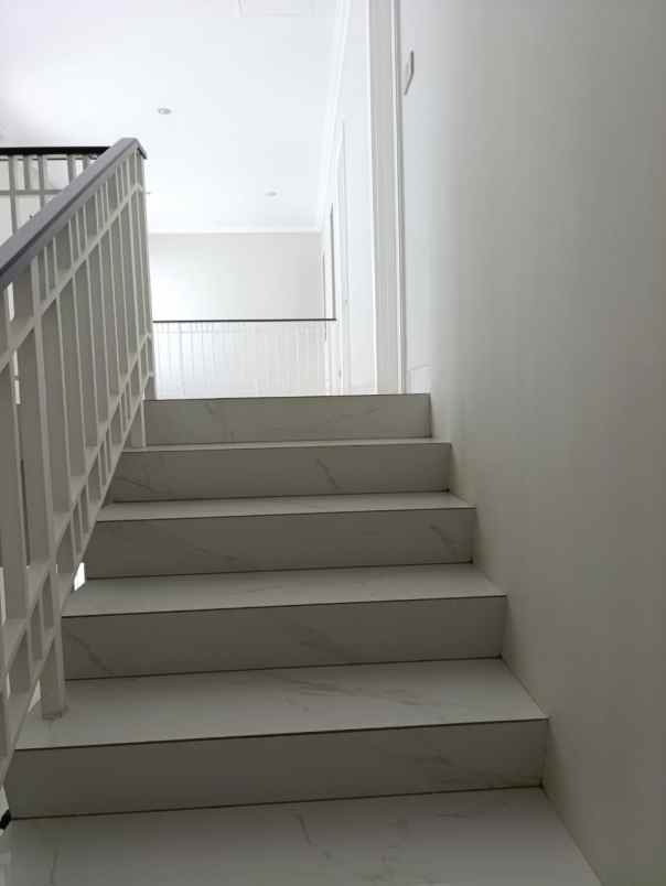 disewakan rumah cluster jasmia residence