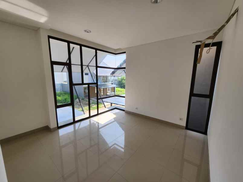 disewakan rumah cluster mahakam jgc