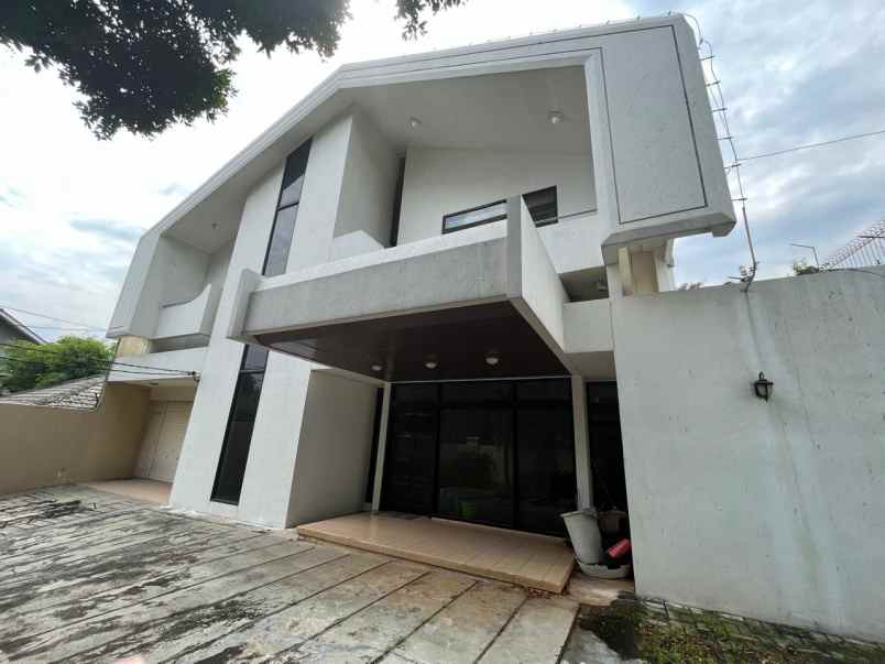 disewakan rumah jalan bangka ii