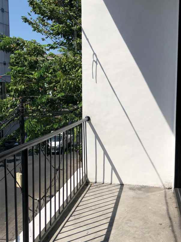 disewakan rumah jalan bongkaran