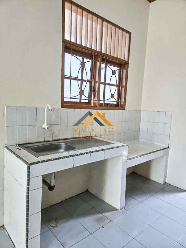 disewakan rumah jalan brig jend zein hamid gg alim