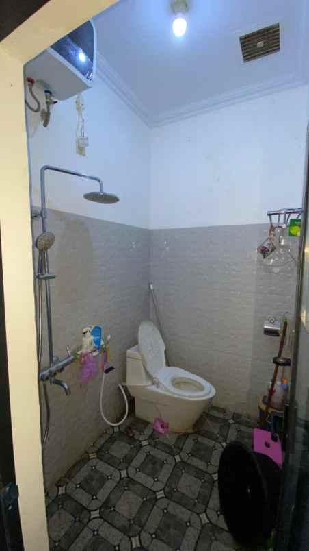 disewakan rumah jambidan