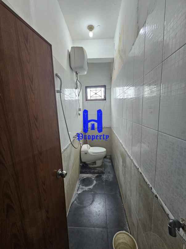 disewakan rumah komplek krakatau anggrek