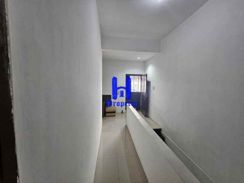 disewakan rumah komplek krakatau anggrek