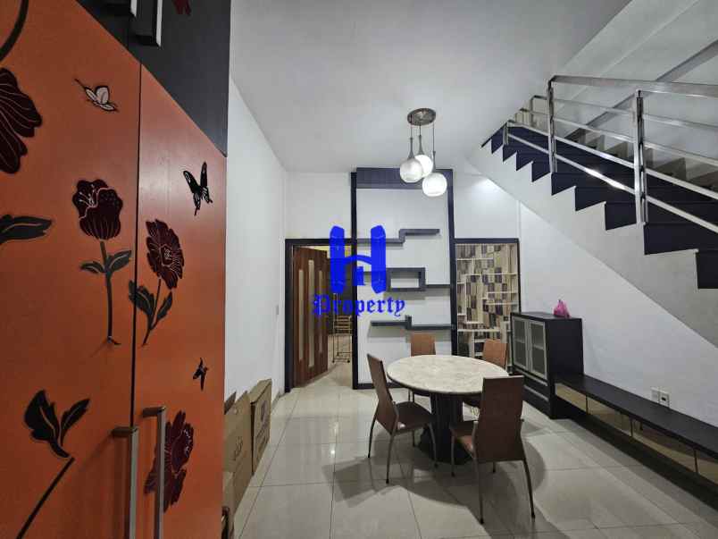 disewakan rumah komplek krakatau anggrek