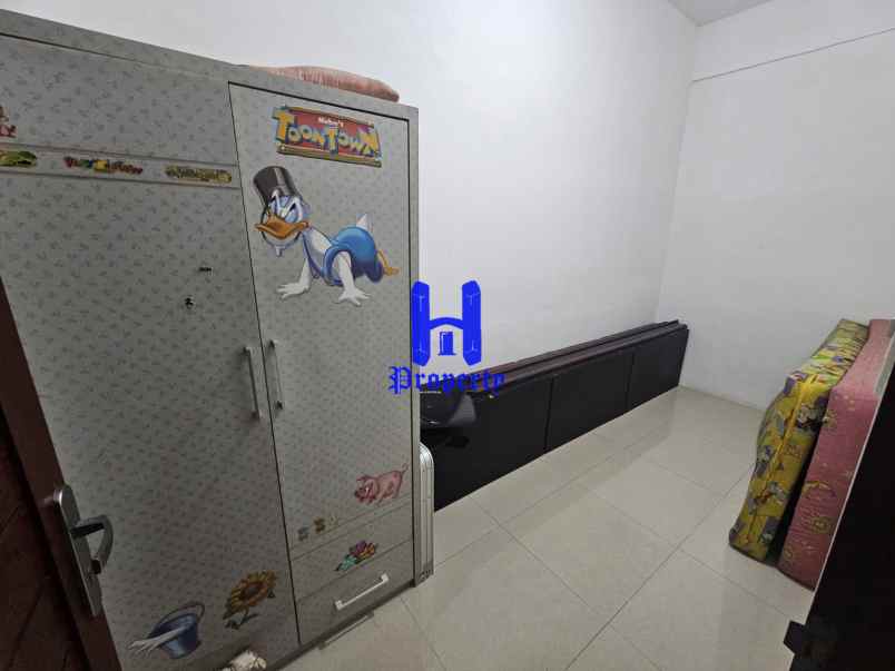 disewakan rumah komplek krakatau anggrek