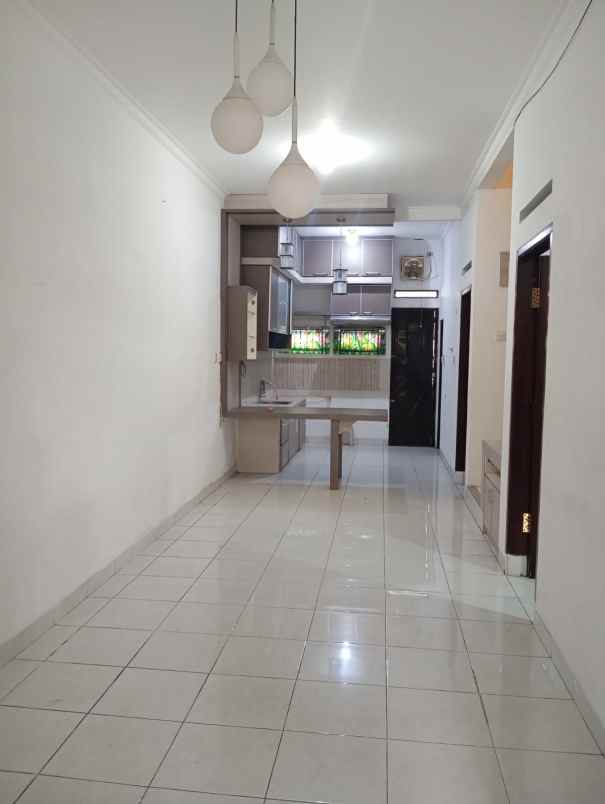 disewakan rumah sarijadi bandung