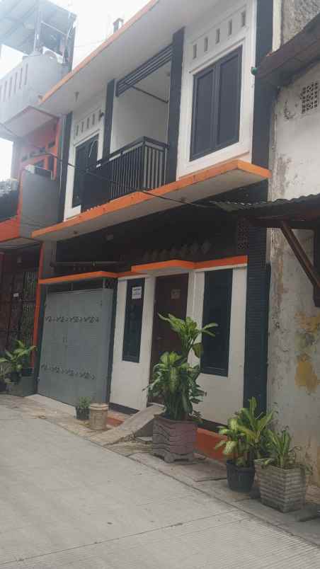 disewakan rumah serdang