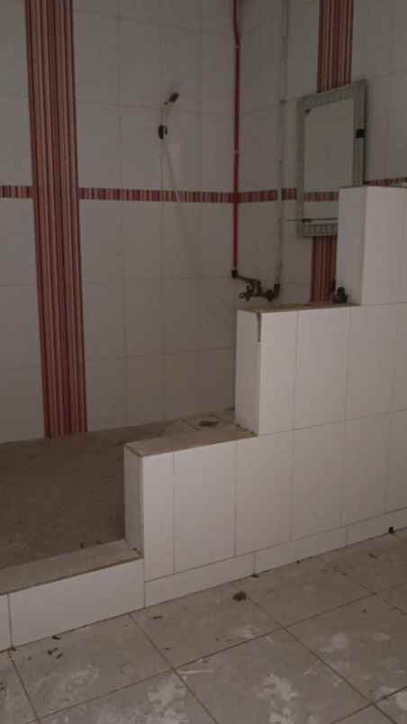 disewakan rumah taman modern