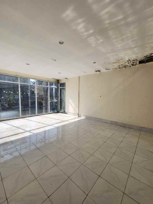 disewakan untuk usaha ruko raya nginden