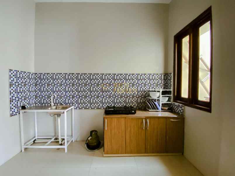 guest house tanah luas di maguwoharjo sleman