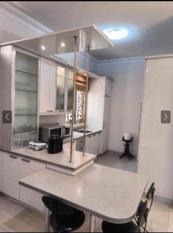 hidup baru jaksel rumah siap huni semi furnished