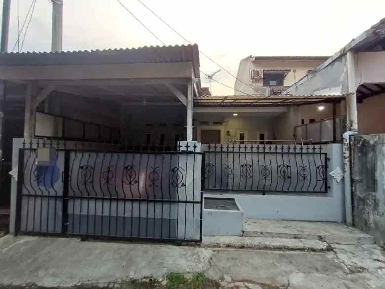 hunian praktis villa dago tol disewakan nego tipis