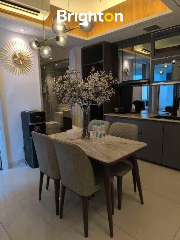 jual apartemen la riz lt 26 mansion pakuwon mall
