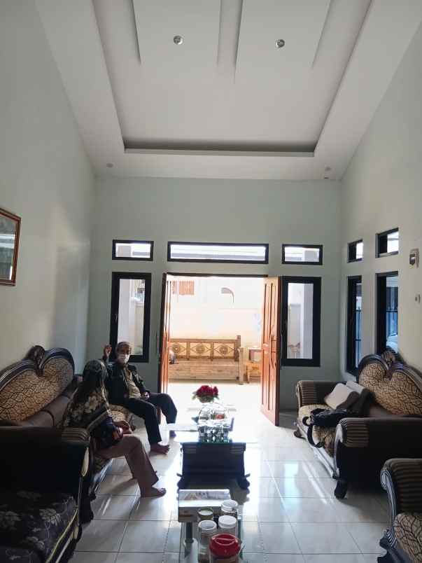 jual cepat rumah siap huni di komplek margaasih permai