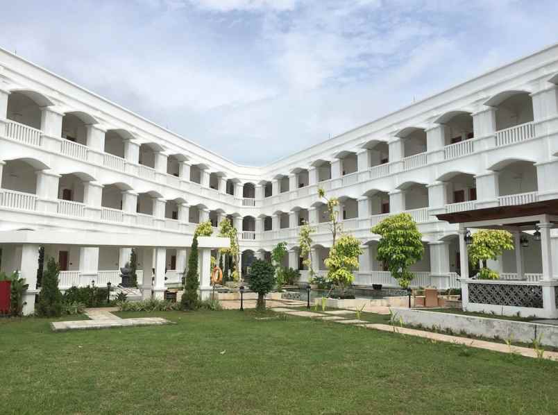 jual hotel aktif bagus kawasan karangboyo blora