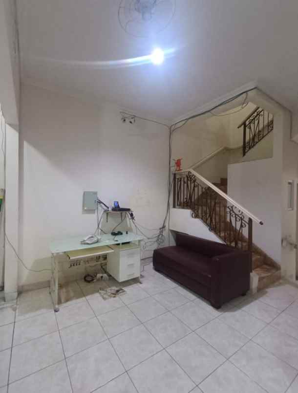 jual rumah daan mogot baru jak bar