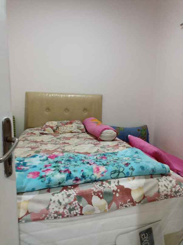 jual rumah metro permata 1 karang tengah tangerang