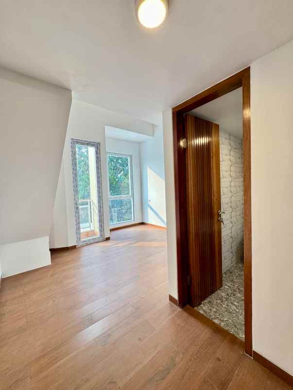 jual rumah minimalis modern komplek ddn cibubur