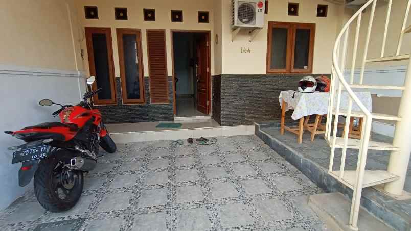 kost jl ketapang iii no 144