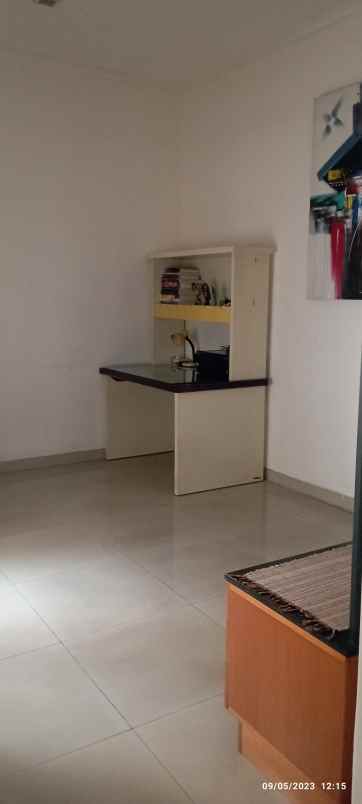 opsi terbaik di bintaro sektor 5 rumah rapi furnished