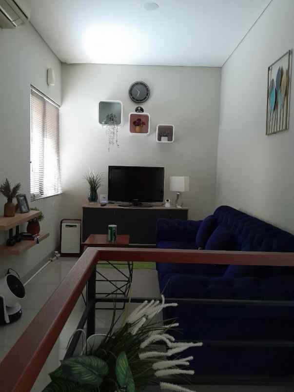 premier estate 3 kranggan cibubur