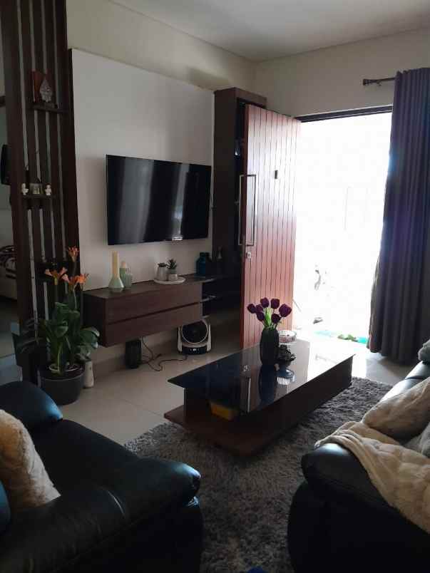 premier estate 3 kranggan cibubur