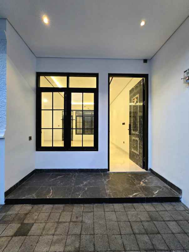promo khusus agustus rumah mewah di duren sawit