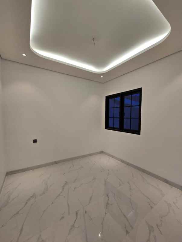 promo khusus agustus rumah mewah di duren sawit