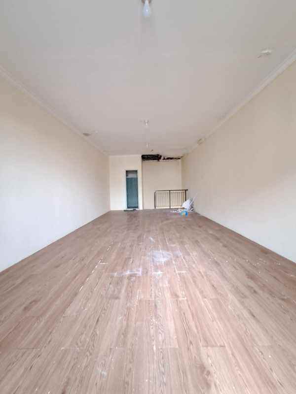 ruko 2 lantai strategis di tanah baru depok