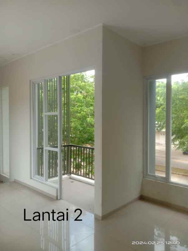 ruko green ara residence kota harapan indah bekasi