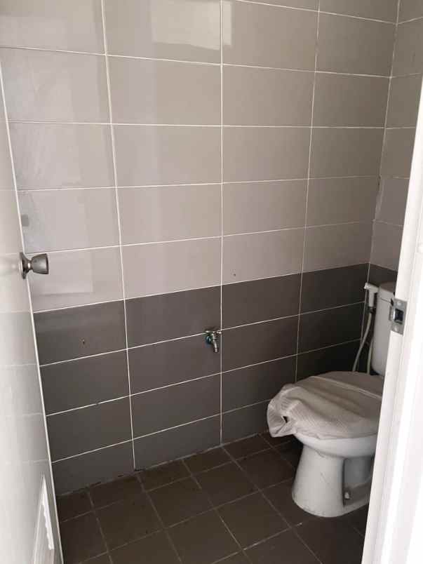 ruko gudang kantor ruko descada perumahan