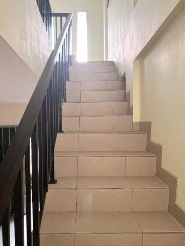 ruko gudang kantor ruko descada perumahan