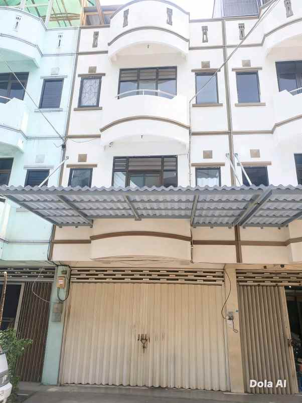 ruko jl bunguran strategis hadap barat listrik 3500 w