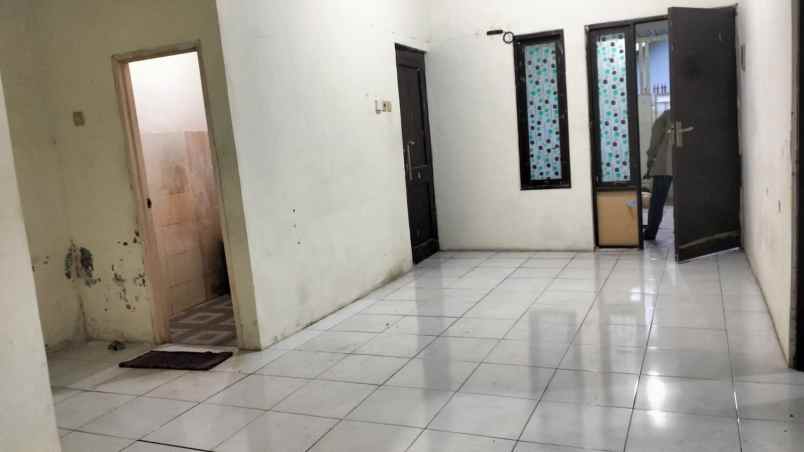 rumah 1 lantai siap huni di menganti gresikn
