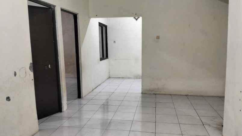 rumah 1 lantai siap huni di menganti gresikn