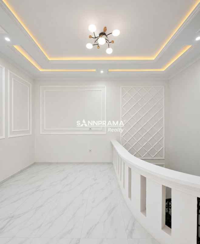 rumah 2 lantai ada pool di tanah baru depok