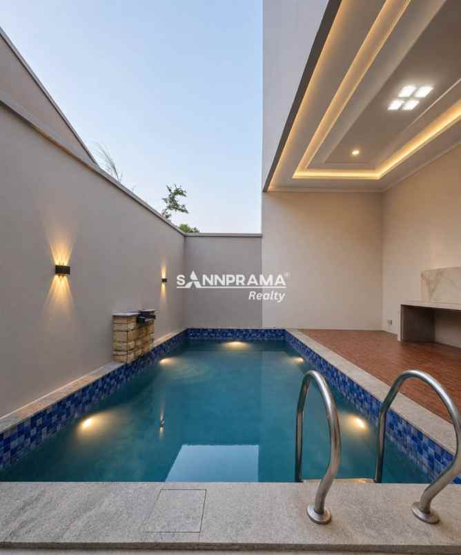 rumah 2 lantai ada pool di tanah baru depok