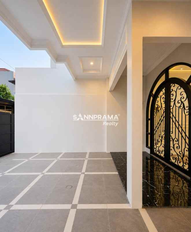 rumah 2 lantai ada pool di tanah baru depok