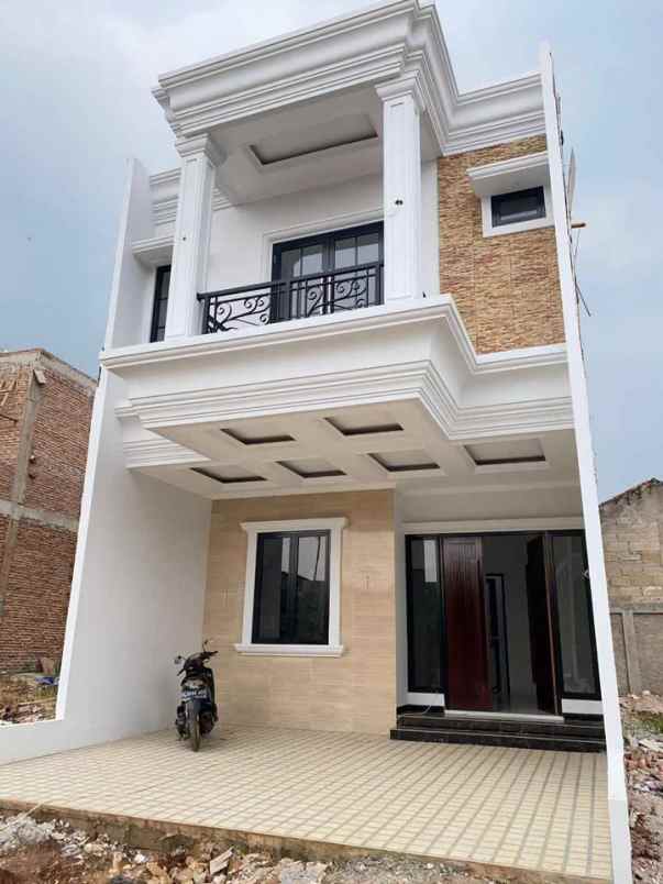 rumah 2 lantai cimanggis depok 900 jutaan