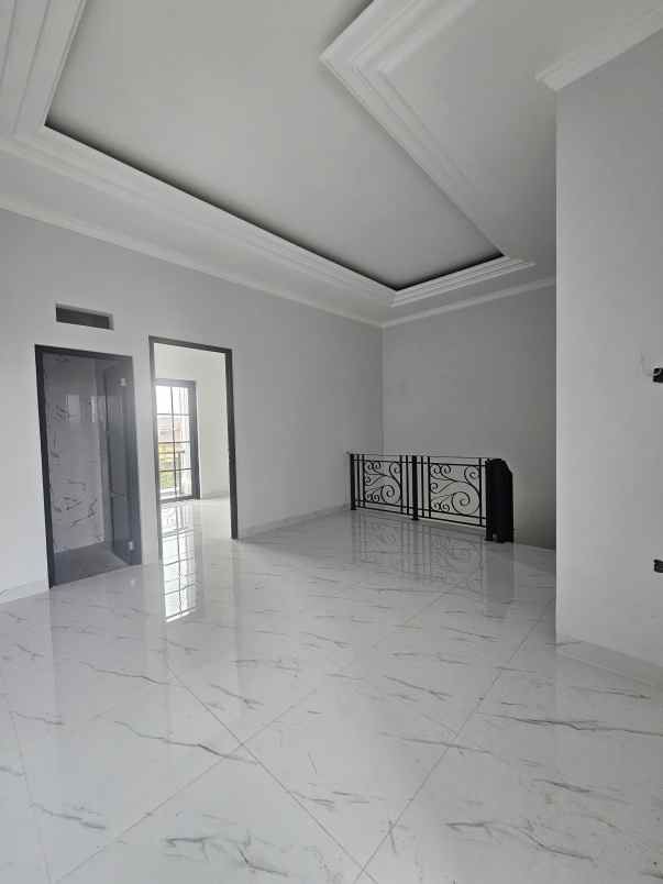 rumah 2 lantai desain etnic bali modern di tapos depok