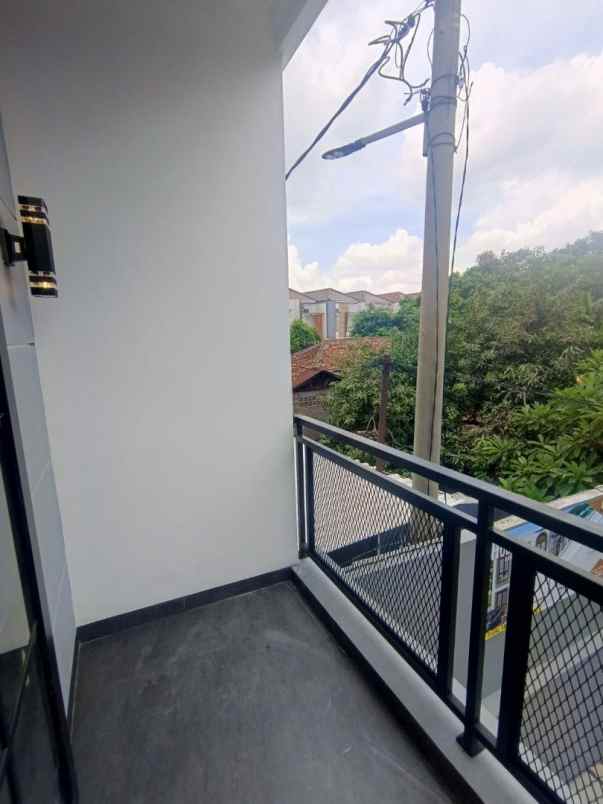 rumah 2 lantai jagakarsa jakarta selatan