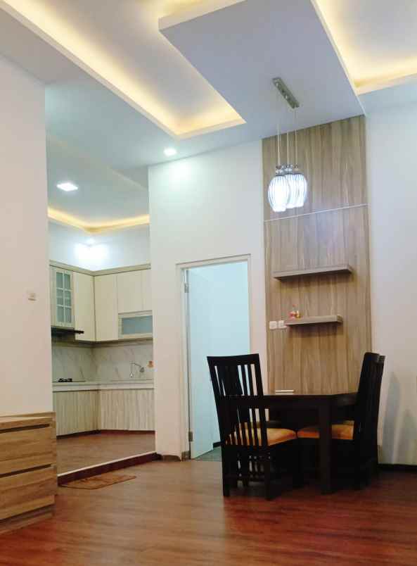 rumah bagus banyumanik semarang