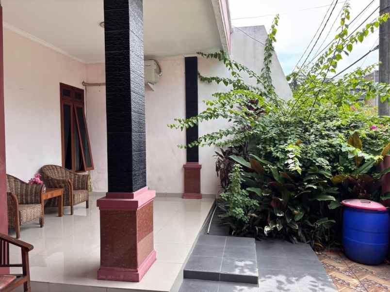 rumah bagus di pondok aren tangerang selatan